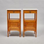 977 2330 BEDSIDE TABLE
